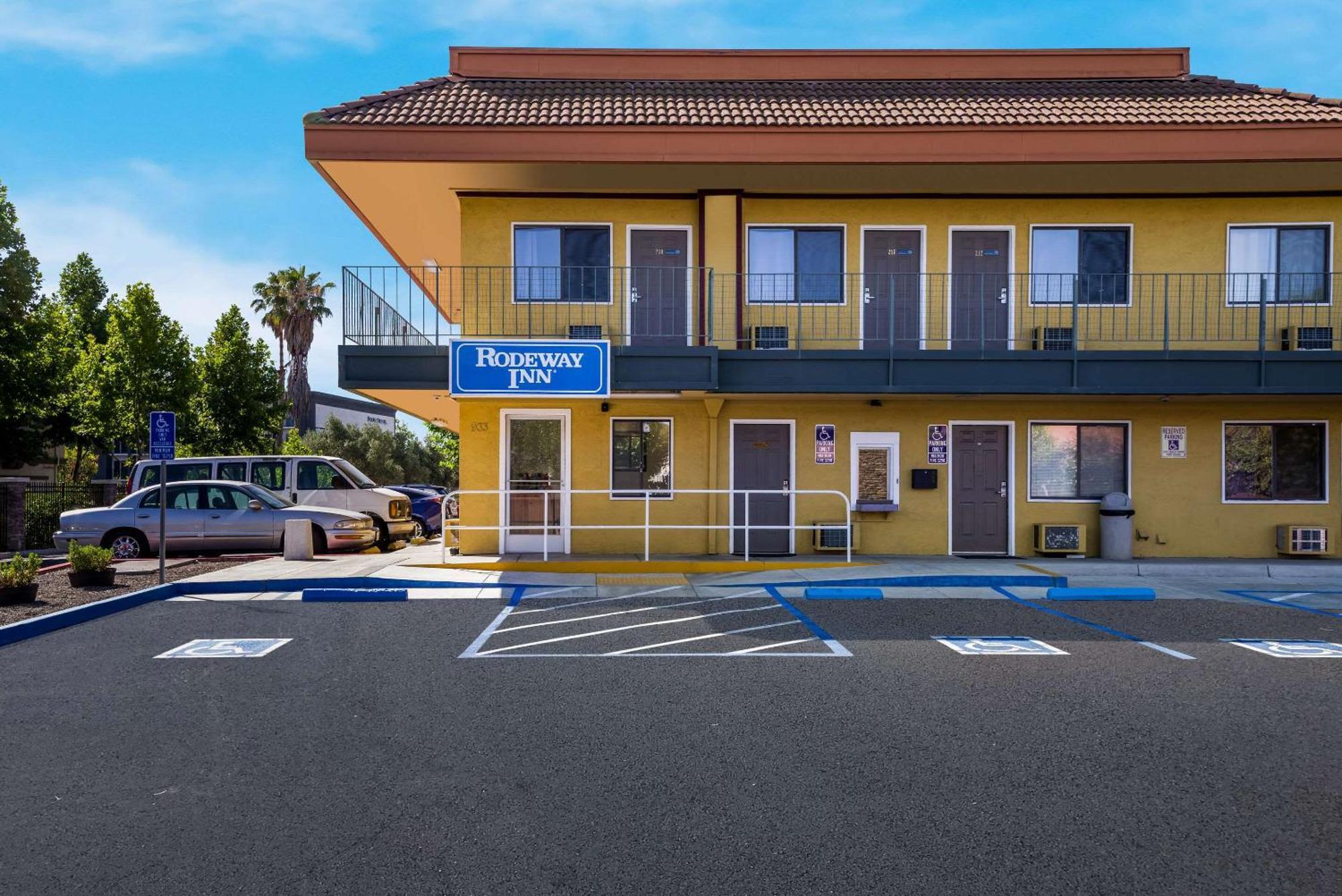 Rodeway Inn Livermore Exterior foto
